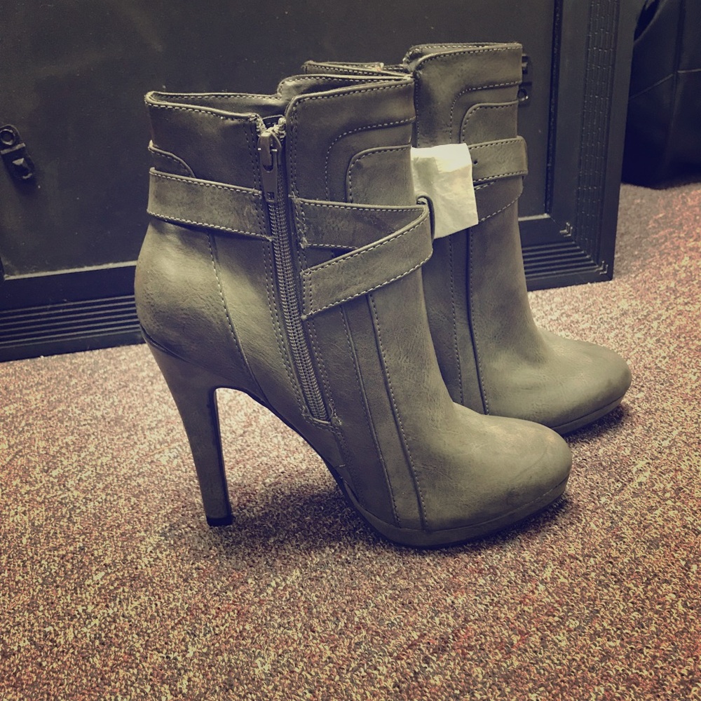 Charlotte Russe booties brand new